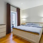 Apartment Hretska Street