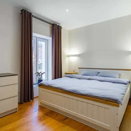 Apartment Hretska Street