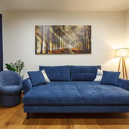 Hretska Street Apartment Odesa